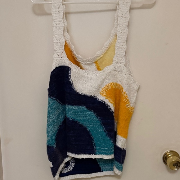 Absolutely stunning Pilcro Multicolor Tank Top - Picture 7 of 9